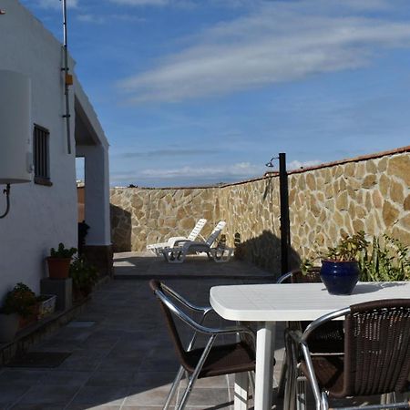 Casa Del Almendro Villa โกนิล เด ลาฟรอนเตรา ภายนอก รูปภาพ