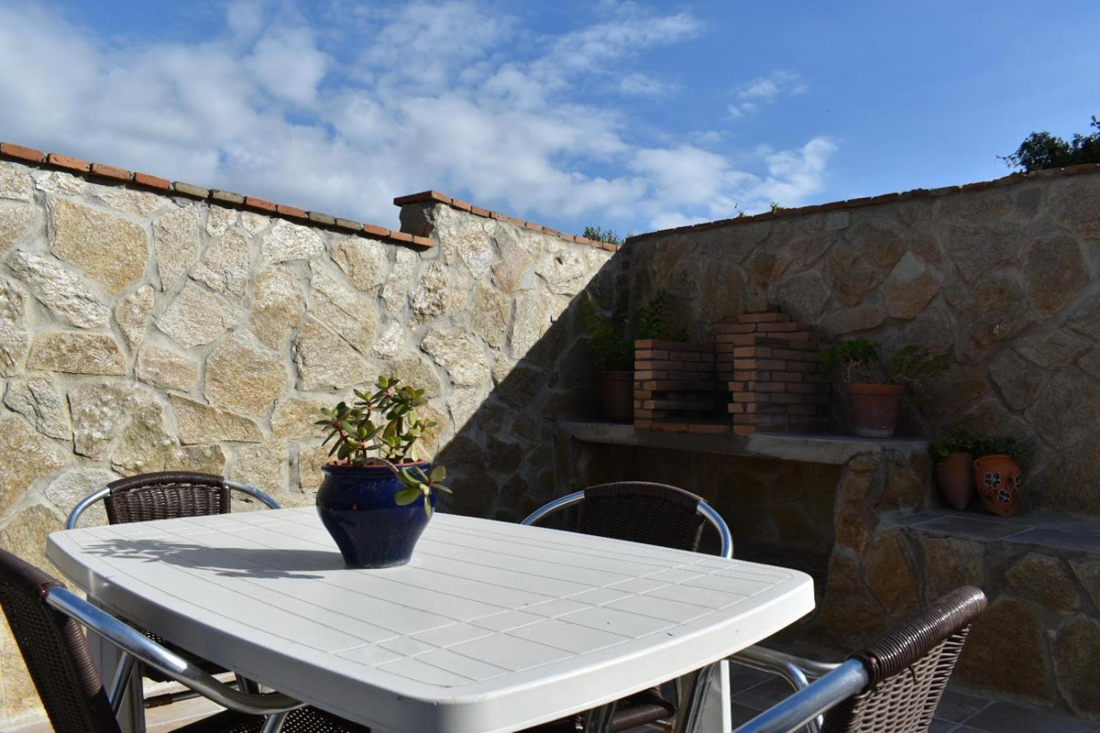 Casa Del Almendro Villa โกนิล เด ลาฟรอนเตรา ภายนอก รูปภาพ